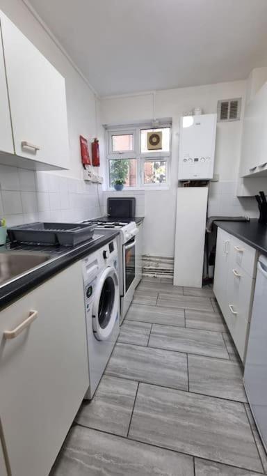 2 Bedroom Apartment In Kennington Λονδίνο Εξωτερικό φωτογραφία