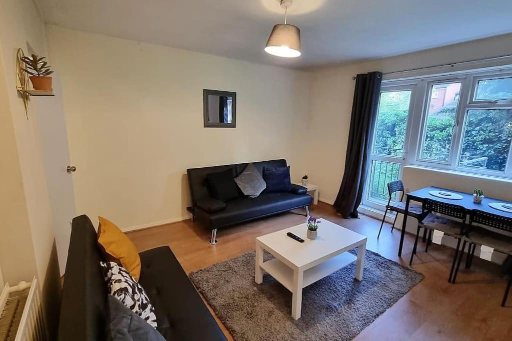 2 Bedroom Apartment In Kennington Λονδίνο Εξωτερικό φωτογραφία